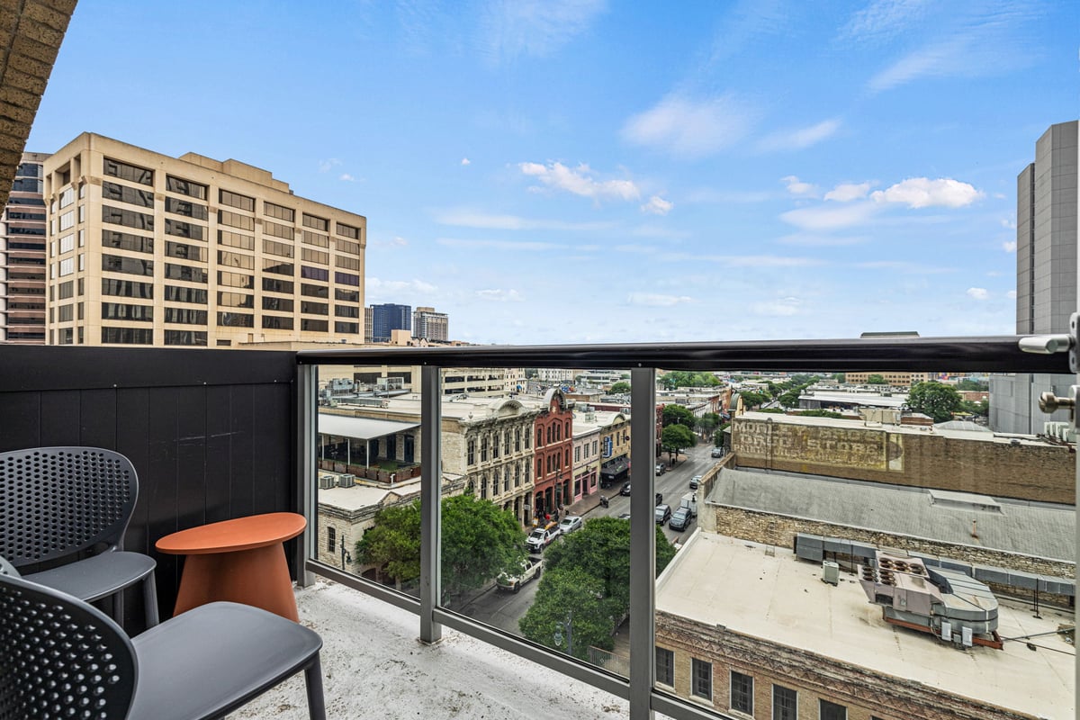 Littlefield Lofts Vacation Rental in Austin Placemakr